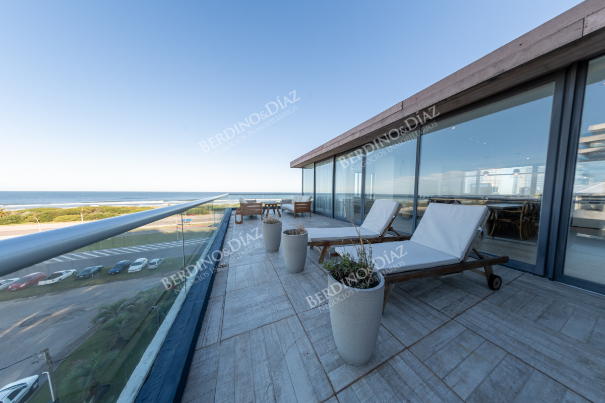 Apartamento ID.3029 - Penthouse venta Playa Brava 