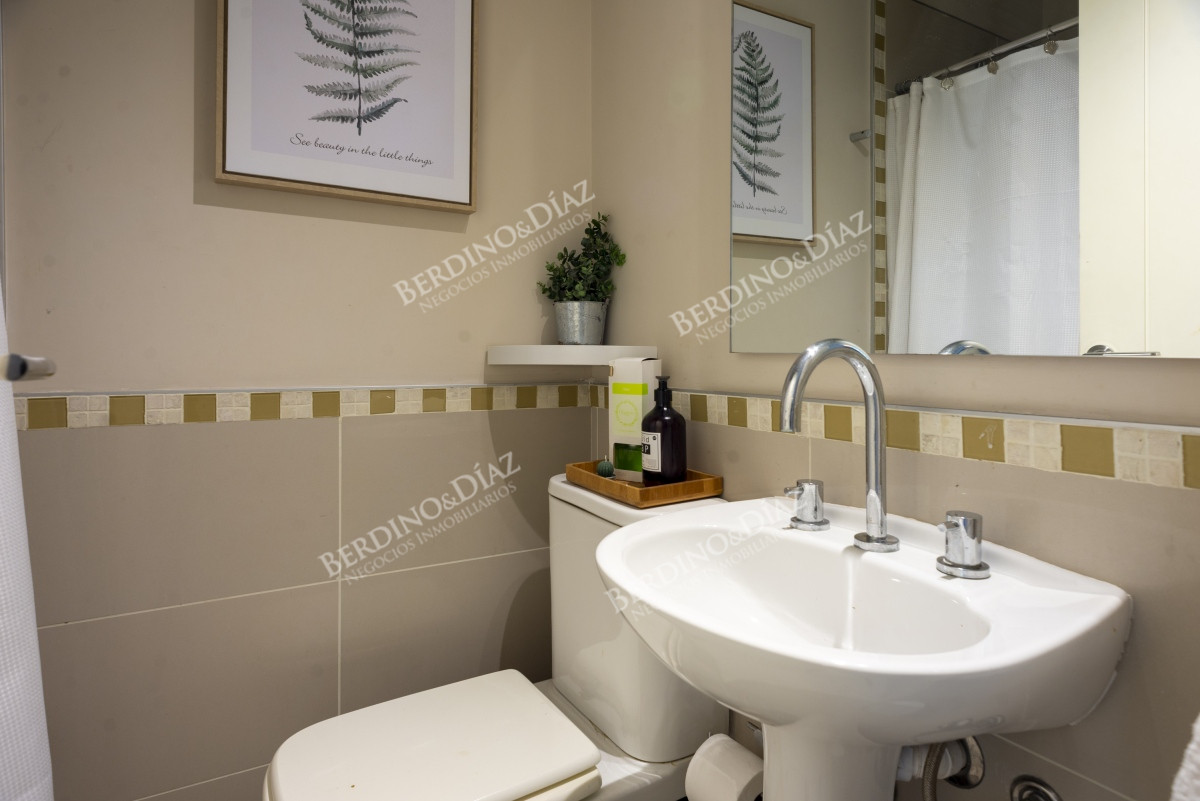 Apartamento ID.2867 - Venta Apartamento 3 dormitorios y dep Ocean Drive Punta del Este