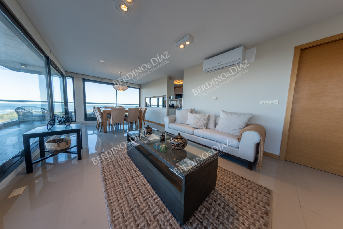 Apartamento ID.3029 - Penthouse venta Playa Brava 