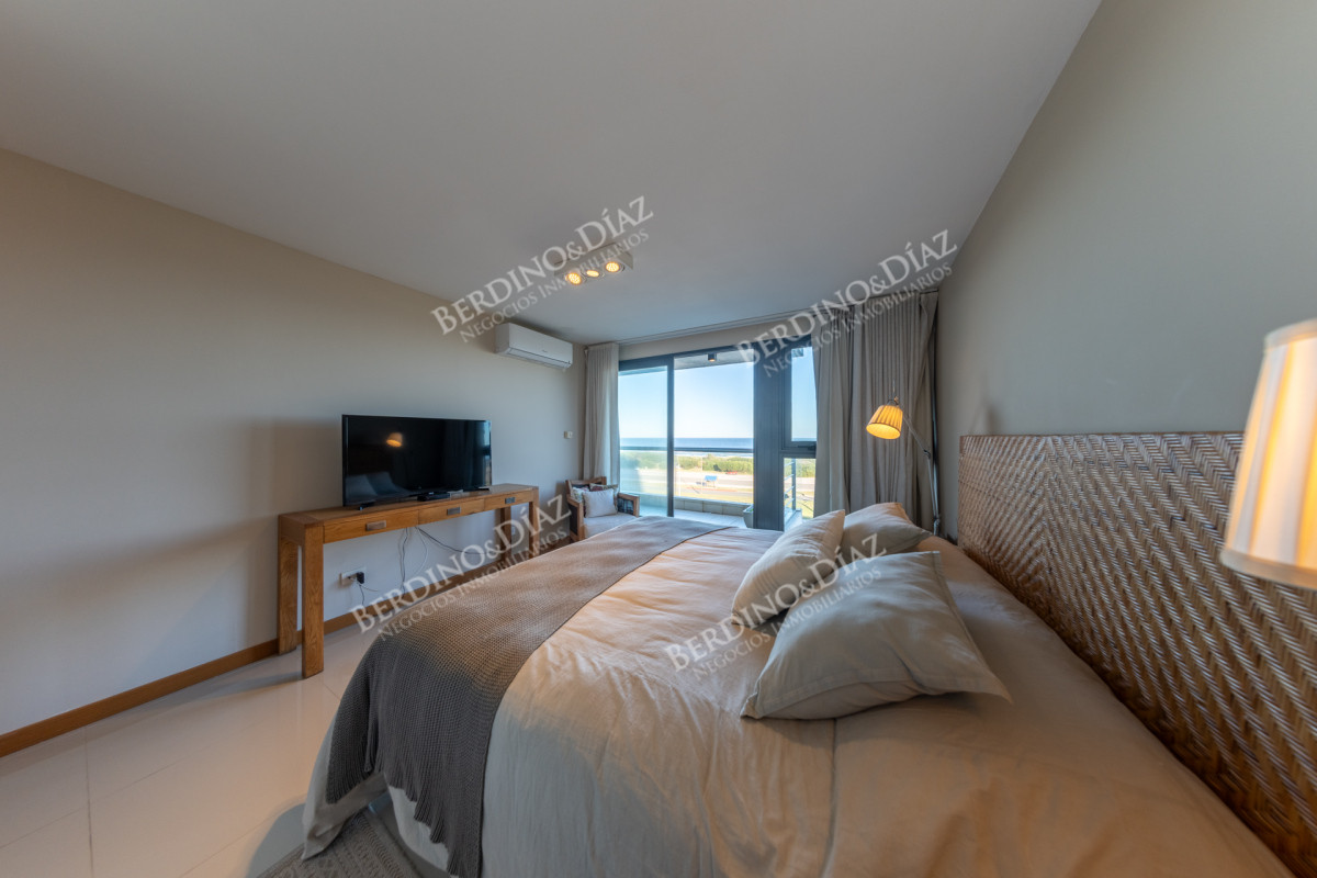 Apartamento ID.3029 - Penthouse venta Playa Brava 