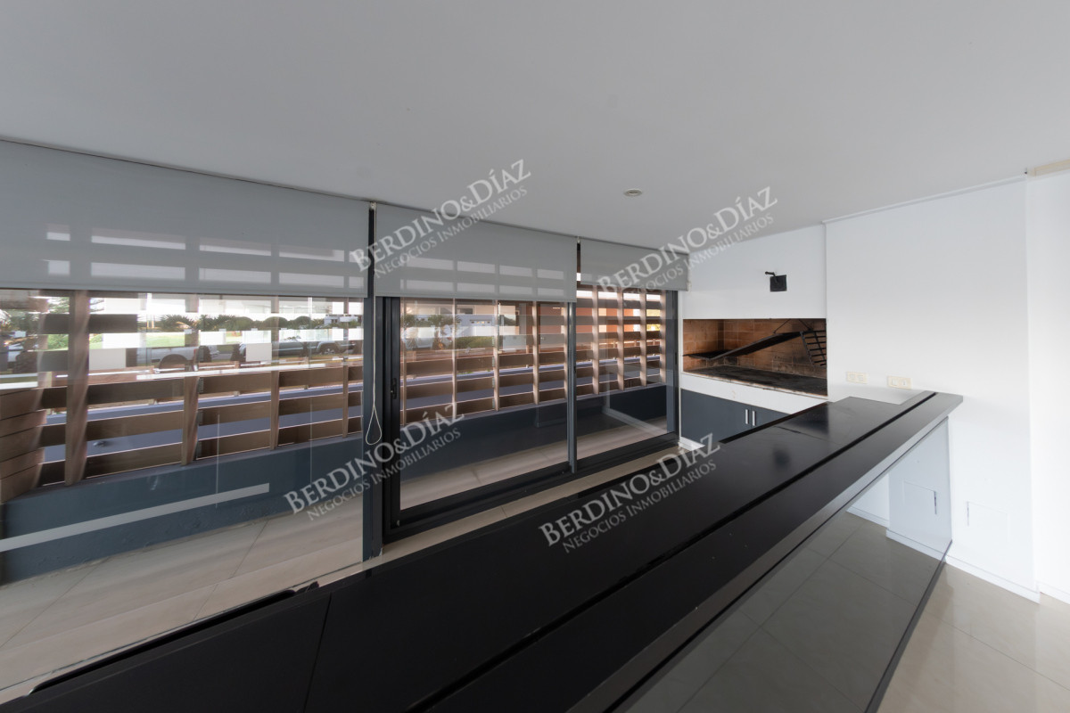 Apartamento ID.3029 - Penthouse venta Playa Brava 