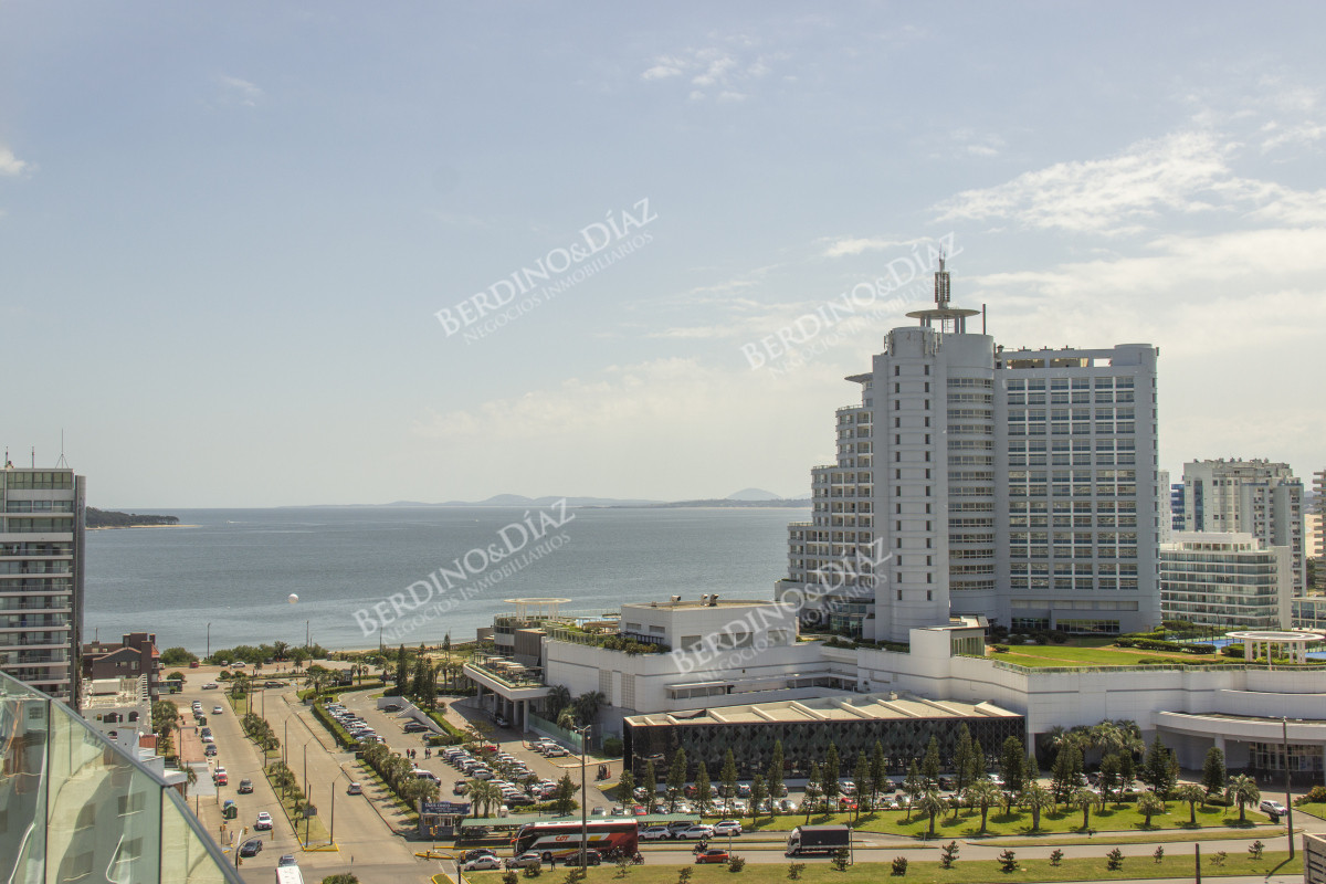 Apartamento ID.2906 - Art Tower Apartamento de 3 dormitorios en venta