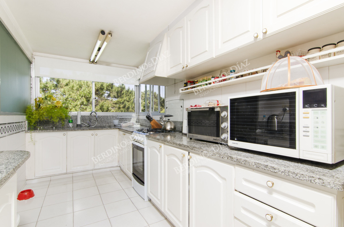 Apartamento ID.2903 - Pensthouse en venta Playa Brava Espectacular