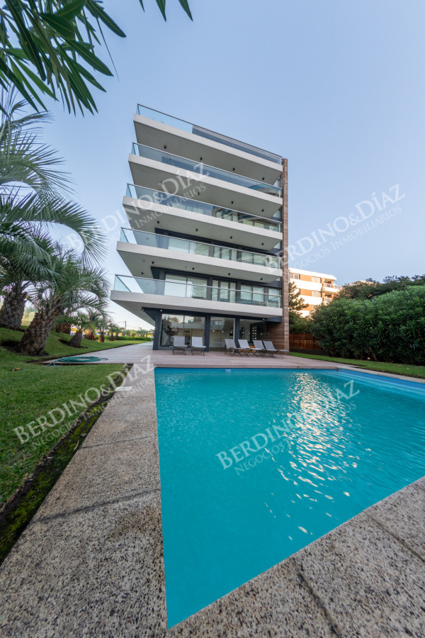 Apartamento ID.3029 - Penthouse venta Playa Brava 
