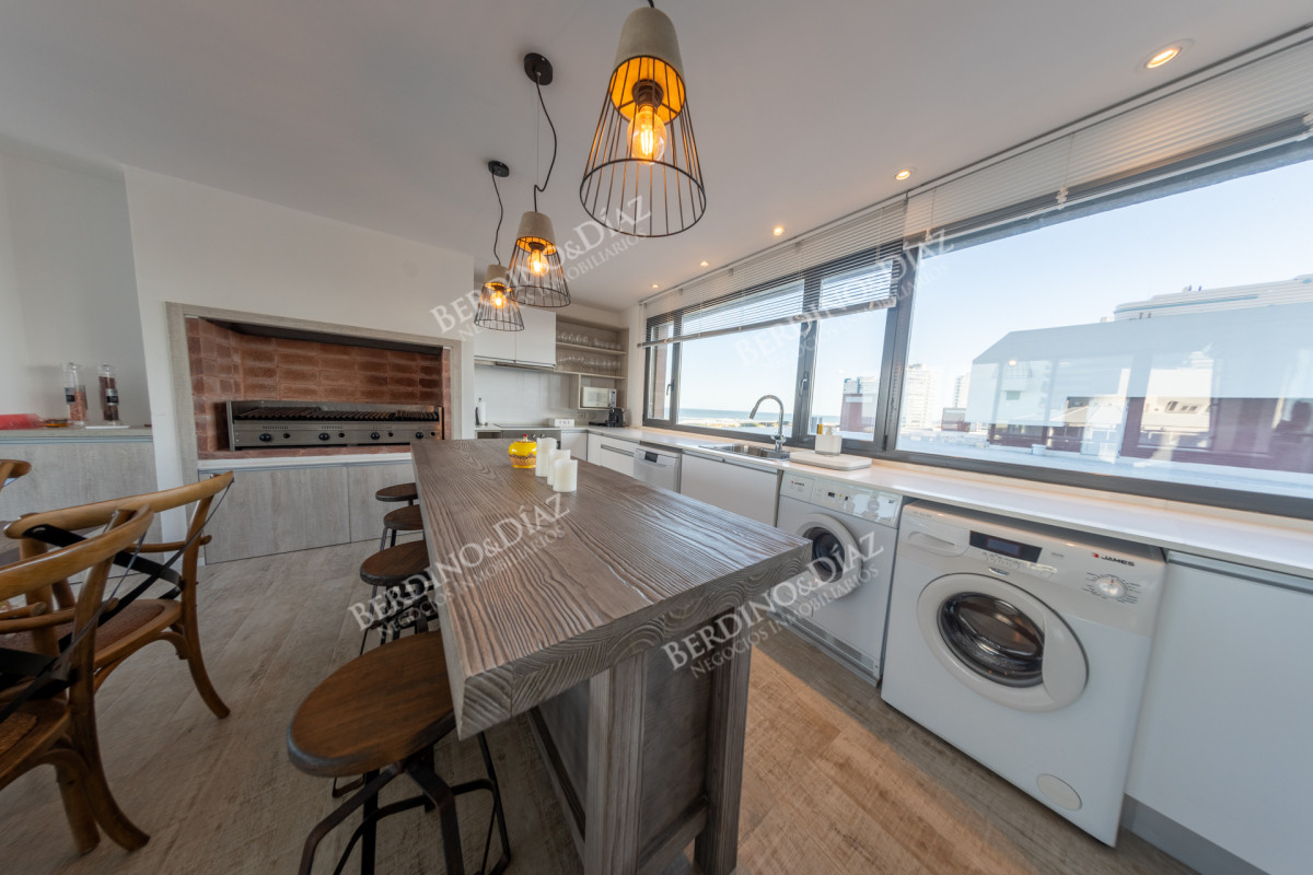 Apartamento ID.3029 - Penthouse venta Playa Brava 