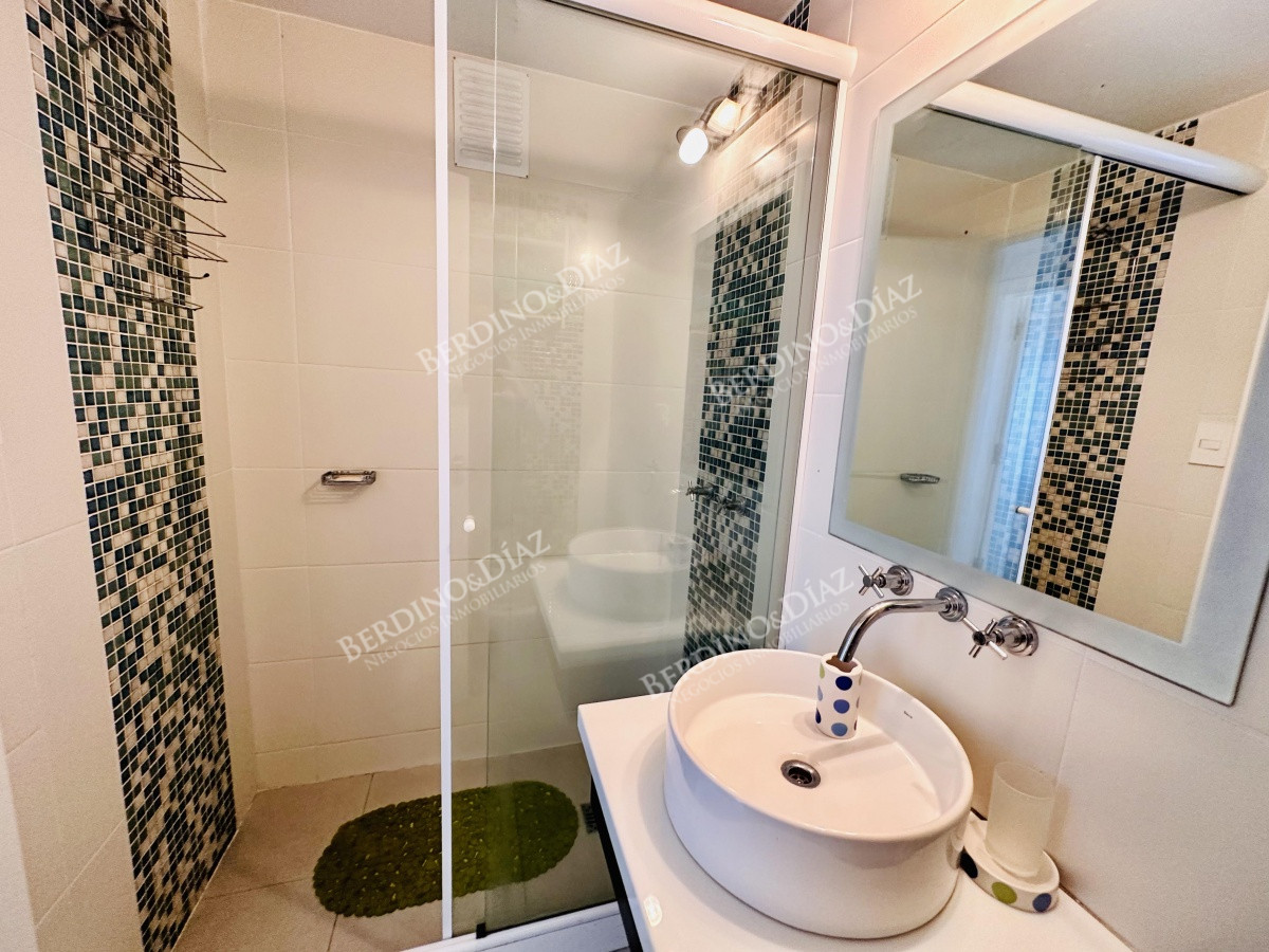 Apartamento ID.2697 - Venta Apartamento 2 dormitorios Playa Brava  Punta Del Este Parrillero Propio