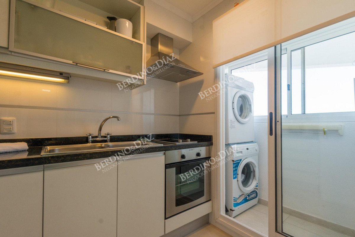 Apartamento ID.2696 - Apartamento 2 dormitorios  Parrillero propio Mansa Punta del Este