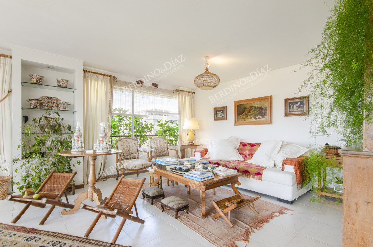 Apartamento ID.2903 - Pensthouse en venta Playa Brava Espectacular