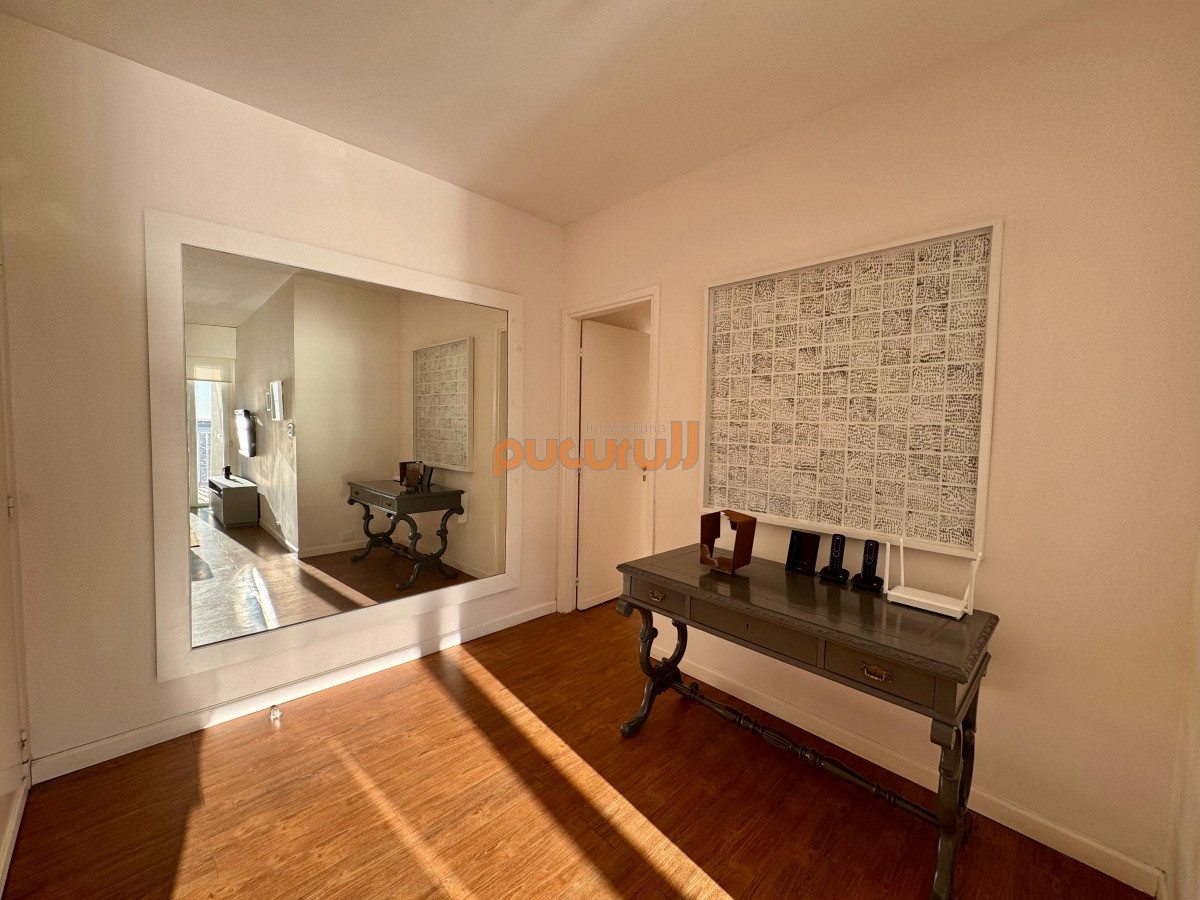 Apartamento ID.2372 - Apartamento en Venta , Punta del Este