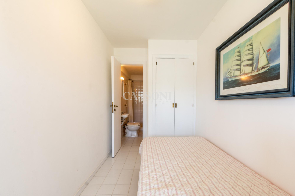 Apartamento ID.3592 - Apartamento  Venta 3 dormitorios mas dependencia  Rincón del Indio Punta del Este Vista al Mar