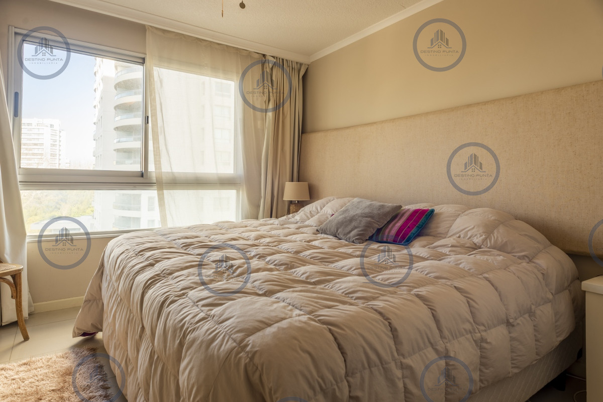 Apartamento ID.2291 - Venta Apartamento 3 dormitorios y dependencia en Ocean Drive Punta del Este