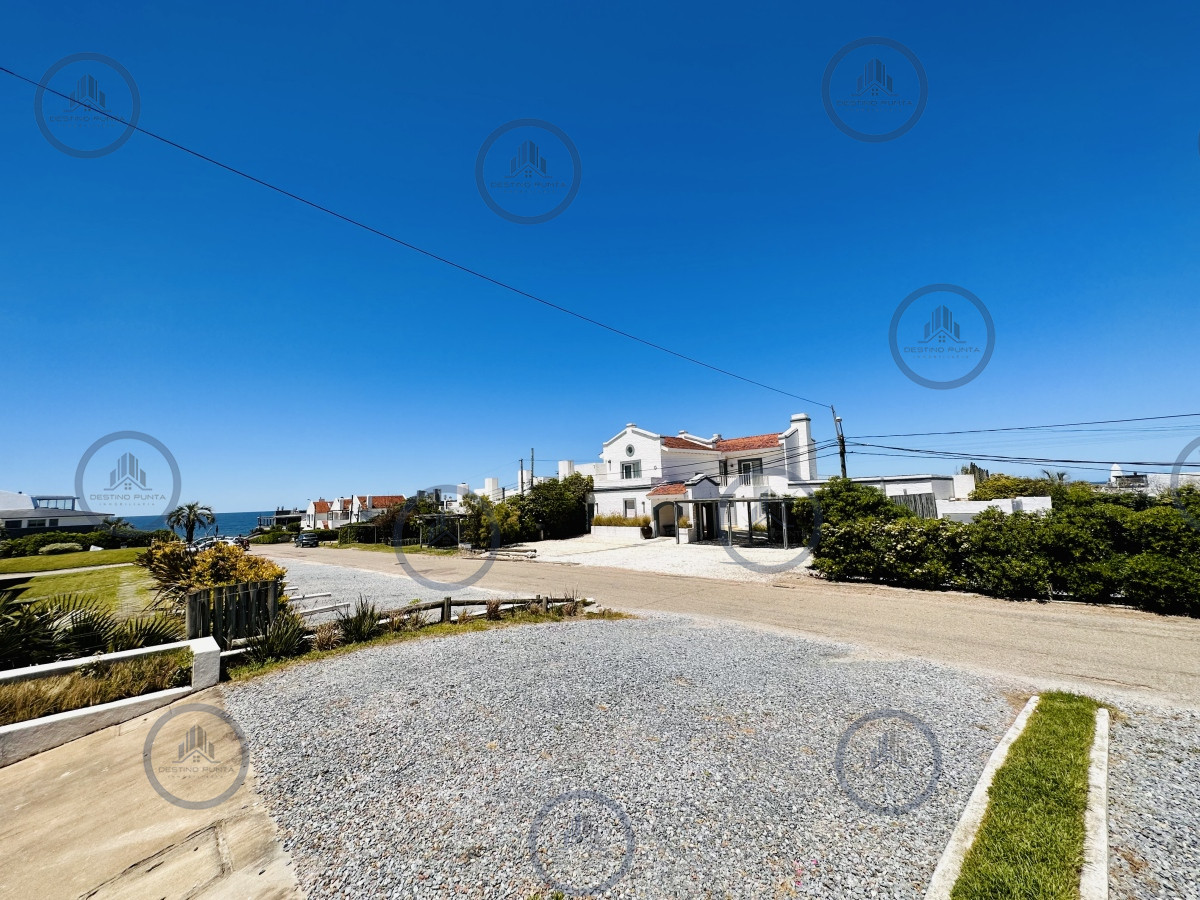 Apartamento ID.1938 - Venta Apartamento en Montoya 3 Dormitorios con Vista y Parrillero, La Barra