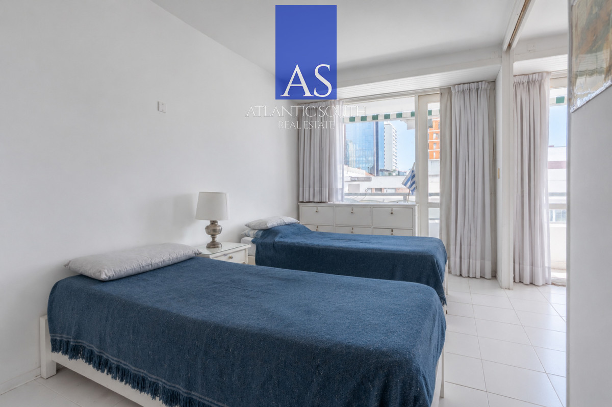 Apartamento ID.5081 - Venta departamento 1 dormitorio Península, Punta del Este 