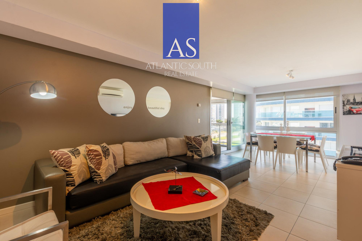 Apartamento ID.4184 - Venta Apartamento 3 dormitorios Playa Mansa Punta del Este