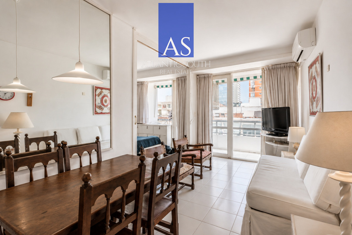 Apartamento ID.5081 - Venta departamento 1 dormitorio Península, Punta del Este 