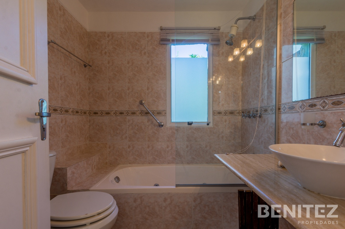 Casa ID.9364 - Venta Casa 3 dormitorios Rincon del Indio Punta del Este