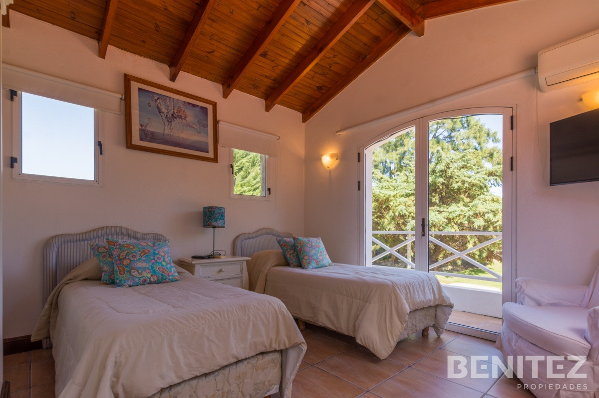 Casa ID.9364 - Venta Casa 3 dormitorios Rincon del Indio Punta del Este