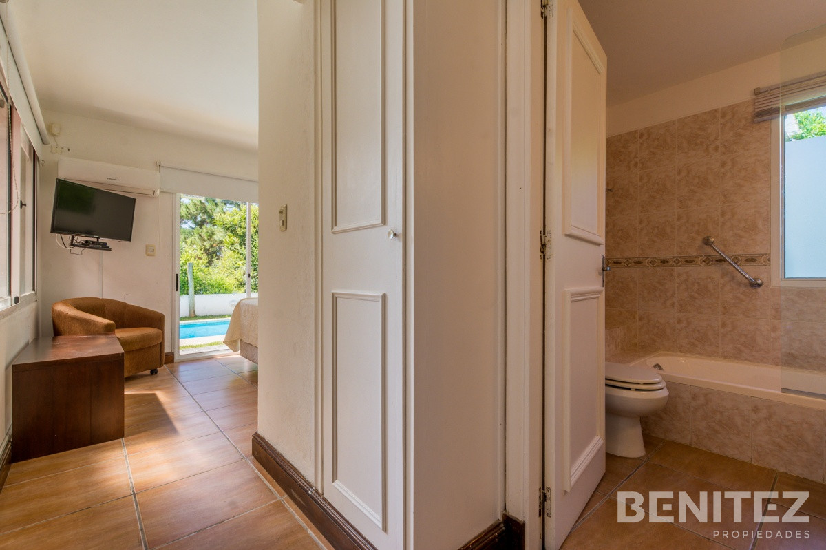 Casa ID.9364 - Venta Casa 3 dormitorios Rincon del Indio Punta del Este