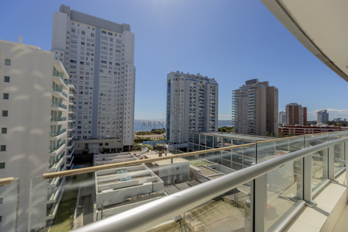 Apartamento ID.4395 - Venta apartamento 2 dormitorios Punta del Este