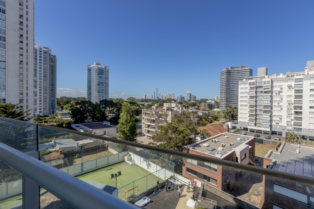 Apartamento ID.4395 - Venta apartamento 2 dormitorios Punta del Este