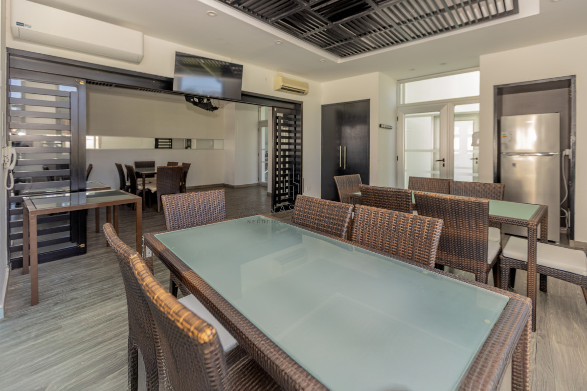 Apartamento ID.4395 - Venta apartamento 2 dormitorios Punta del Este