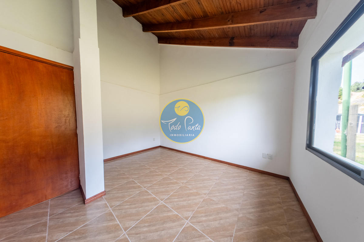 Miniatura de Casa de 3 dormitorios en Club del Lago, Punta del Este | Todo Punta