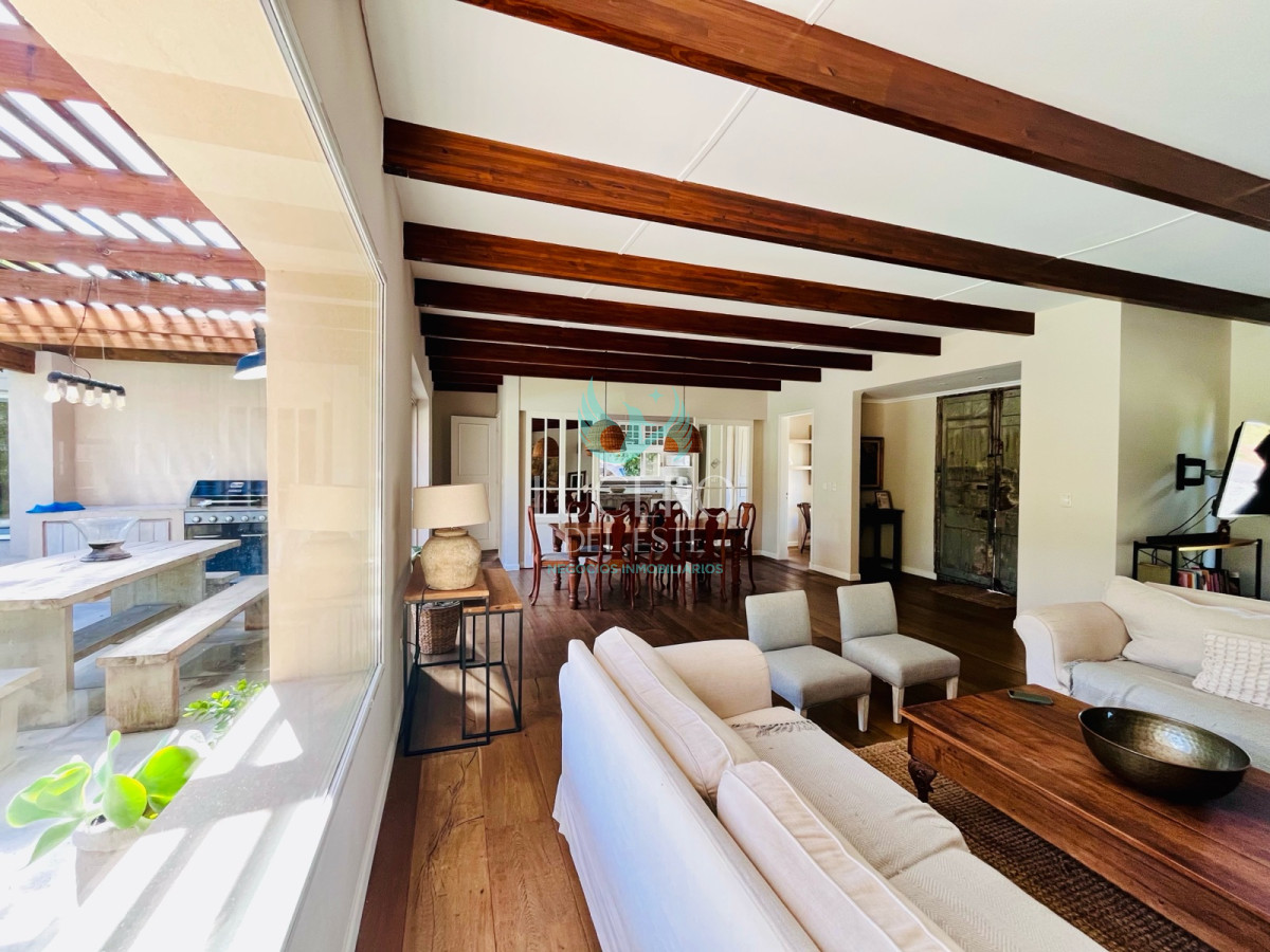 Casa ID.665 - Casa en Arbolada 4 dormitorios