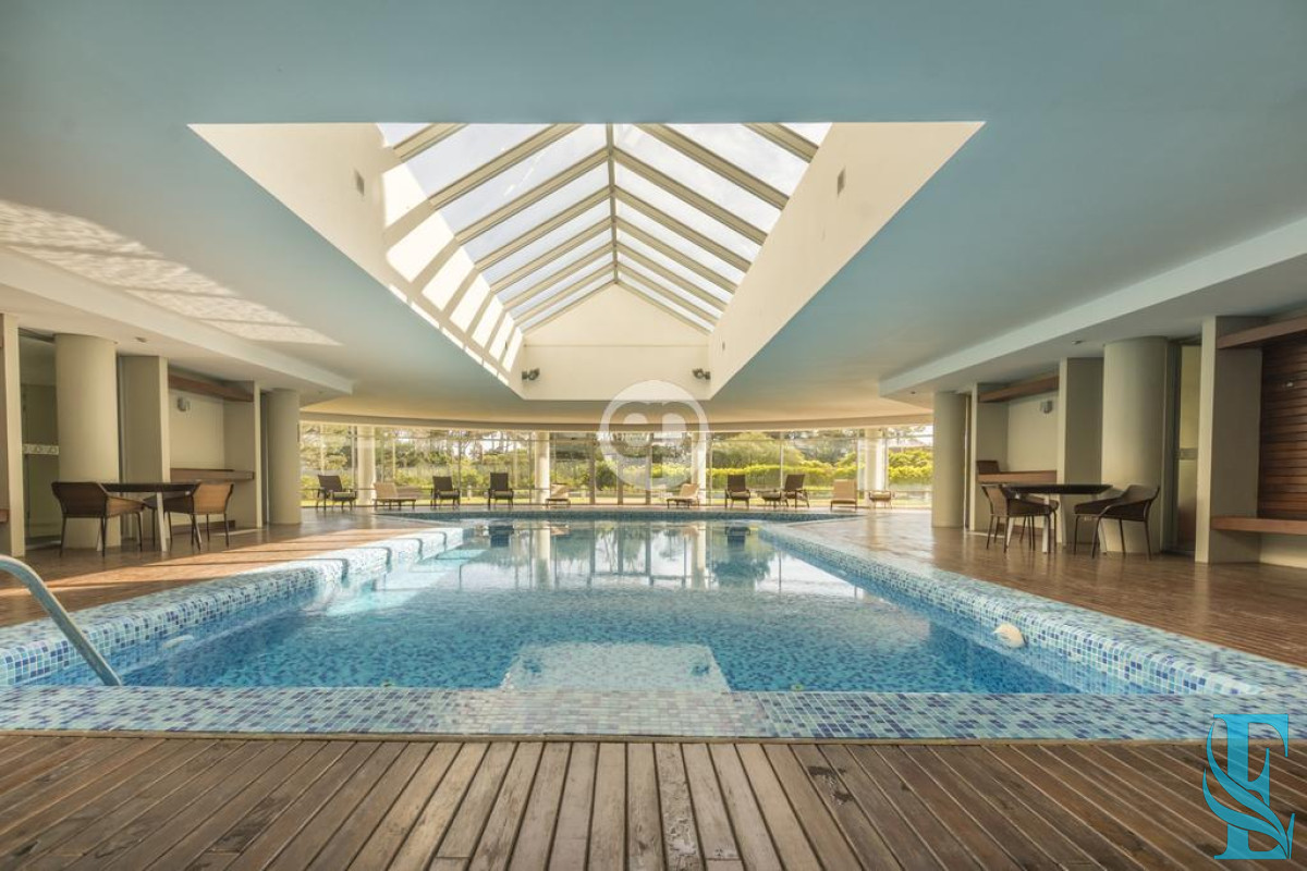 Apartamento ID.450 - Venta Apartamento 3 dormitorios y dependencia en Ocean Drive Punta del Este