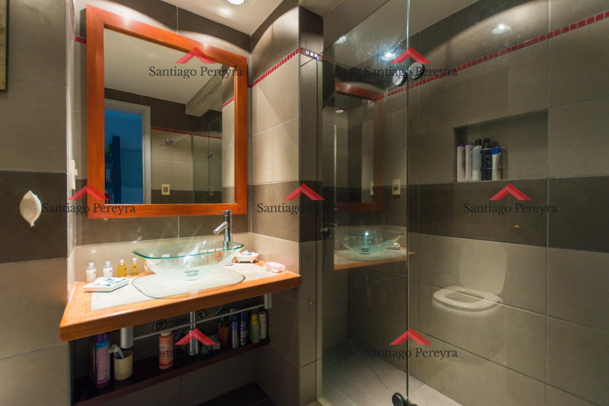 Apartamento ID.14942 - Venta Apartamento 2 dormitorios playa brava Punta del Este