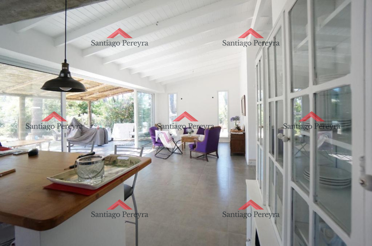 Venta Casa 2 Dormitorios Punta Del Este - GoPunta - Portal Inmobiliario de Punta del Este - Maldonado