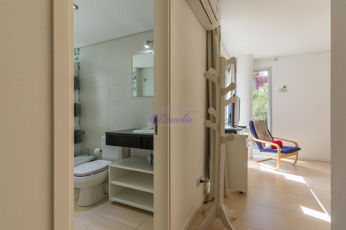 Apartamento ID.286 - Venta apartamento 3 dormitorios Punta del Este 