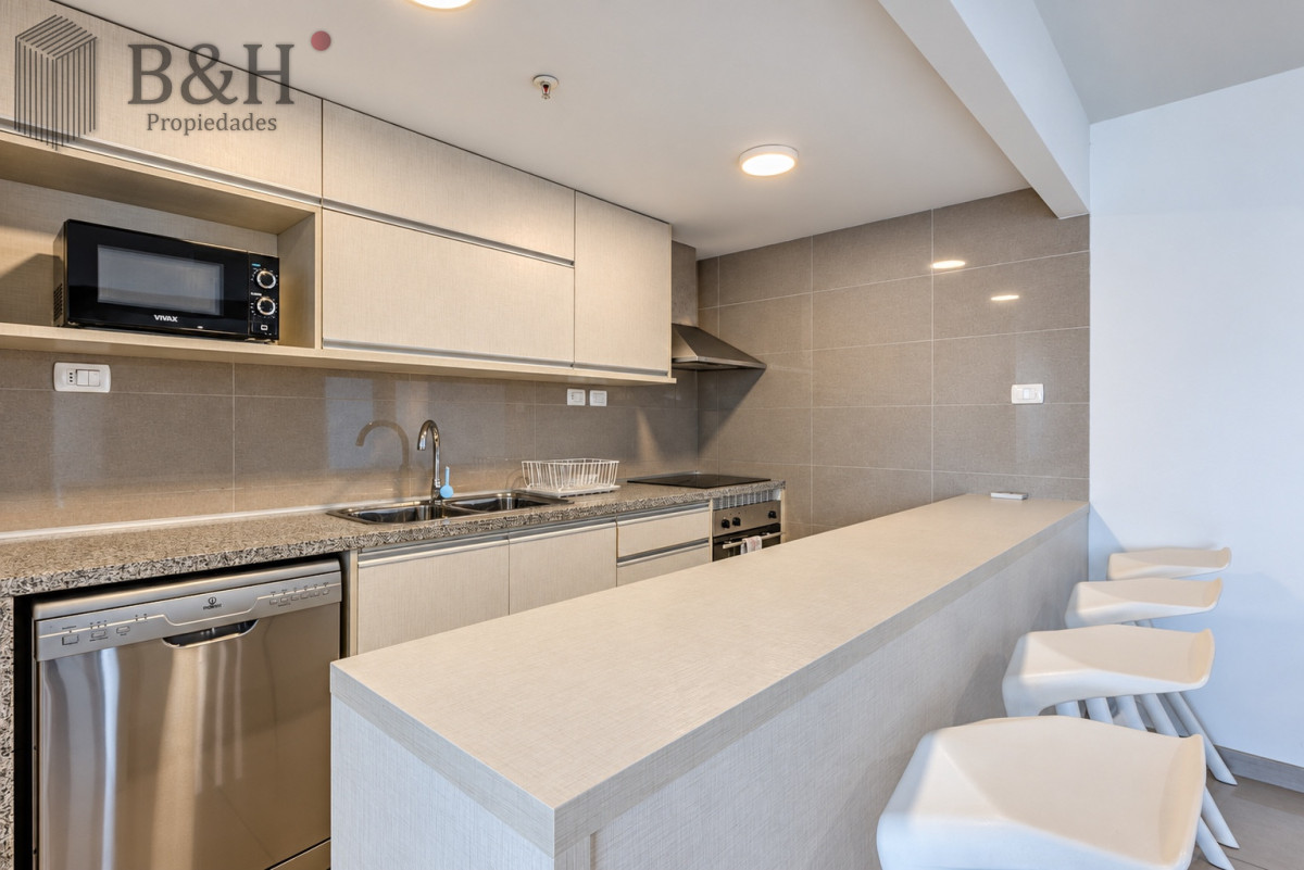 Apartamento ID.5869 - Venta apartamento 3 dormitorios playa brava
