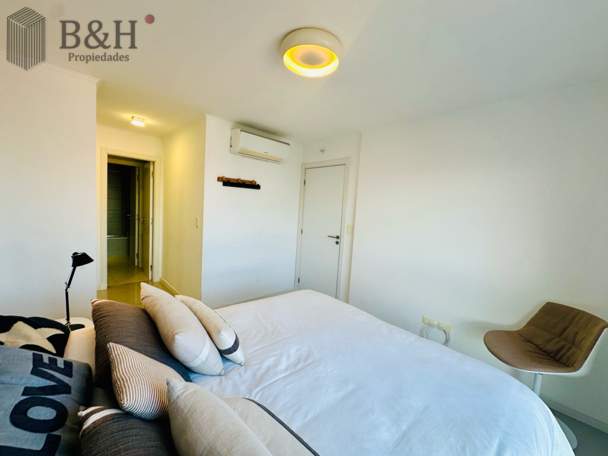 Apartamento ID.5870 - Venta apartamento 3 dormitorios vista al mar en Playa Brava