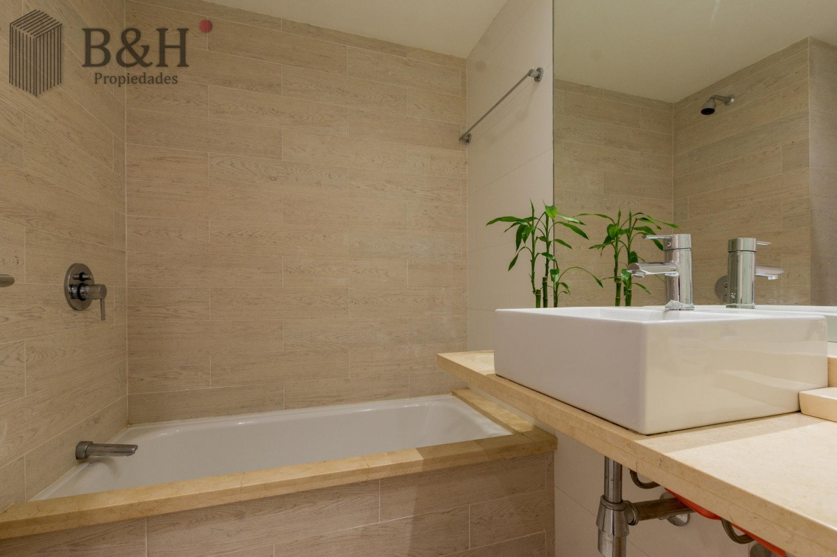 Apartamento ID.3344 - Venta Departamento Penthouse 3 dormitorios Playa Mansa Punta del Este