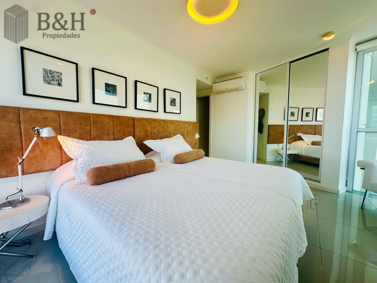 Apartamento ID.5870 - Venta apartamento 3 dormitorios vista al mar en Playa Brava