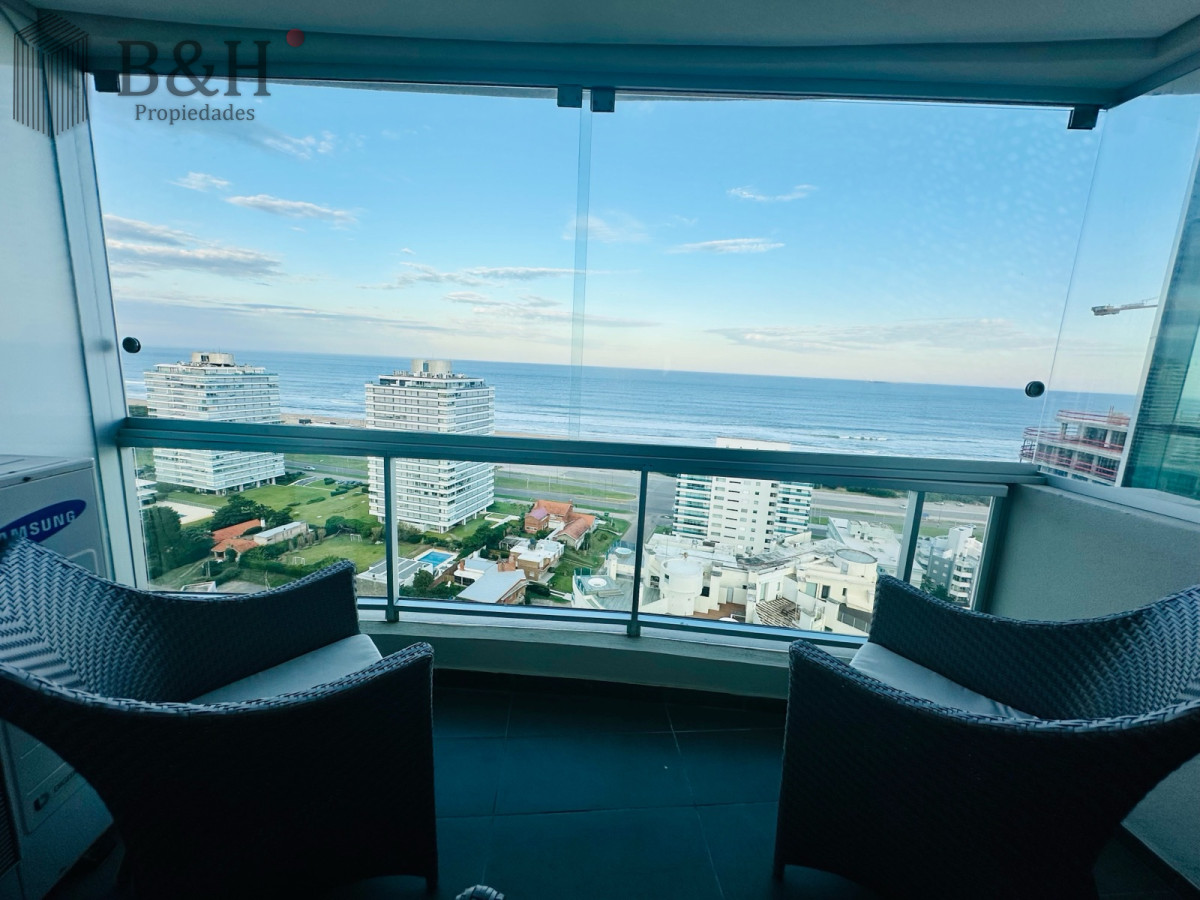 Apartamento ID.5870 - Venta apartamento 3 dormitorios vista al mar en Playa Brava
