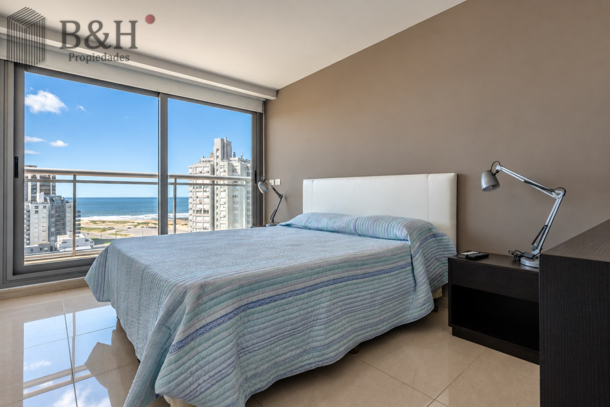 Apartamento ID.5869 - Venta apartamento 3 dormitorios playa brava