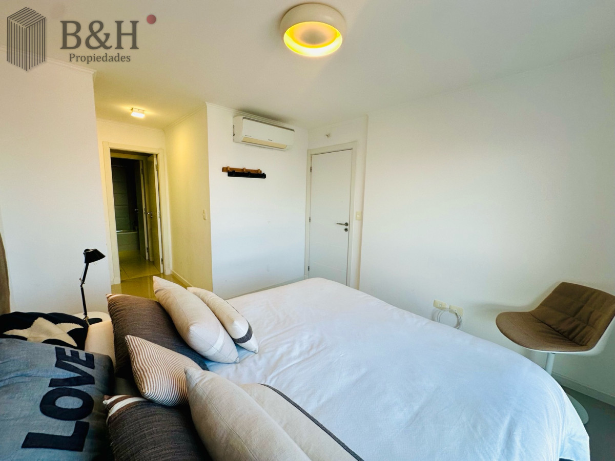 Apartamento ID.5870 - Venta apartamento 3 dormitorios vista al mar en Playa Brava