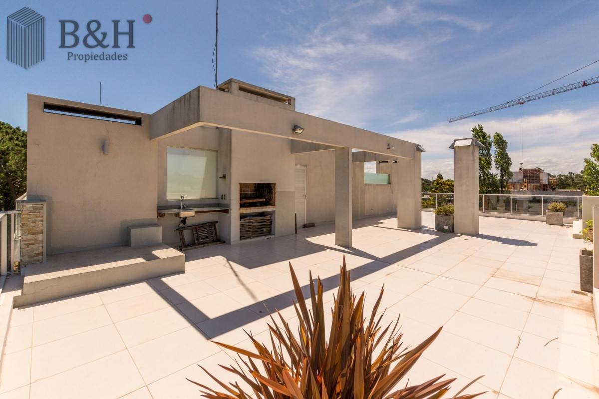Apartamento ID.3344 - Venta Departamento Penthouse 3 dormitorios Playa Mansa Punta del Este