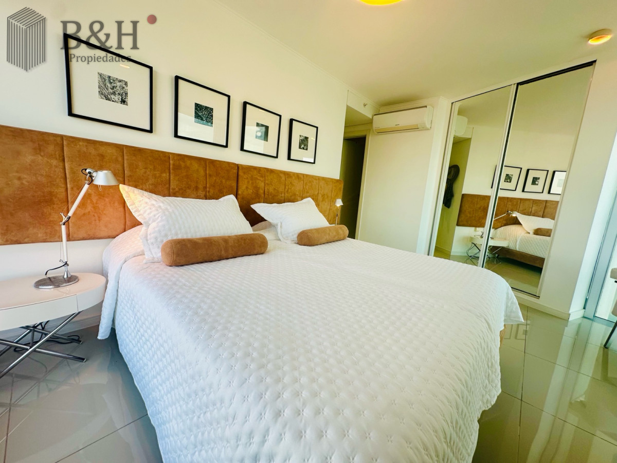 Apartamento ID.5870 - Venta apartamento 3 dormitorios vista al mar en Playa Brava