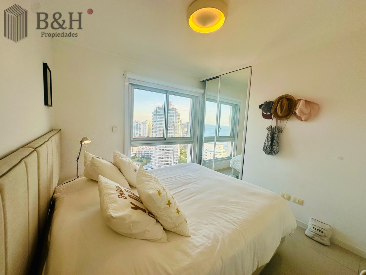 Apartamento ID.5870 - Venta apartamento 3 dormitorios vista al mar en Playa Brava