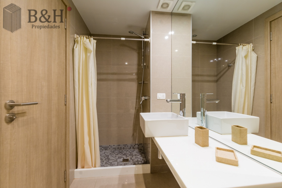Apartamento ID.5869 - Venta apartamento 3 dormitorios playa brava