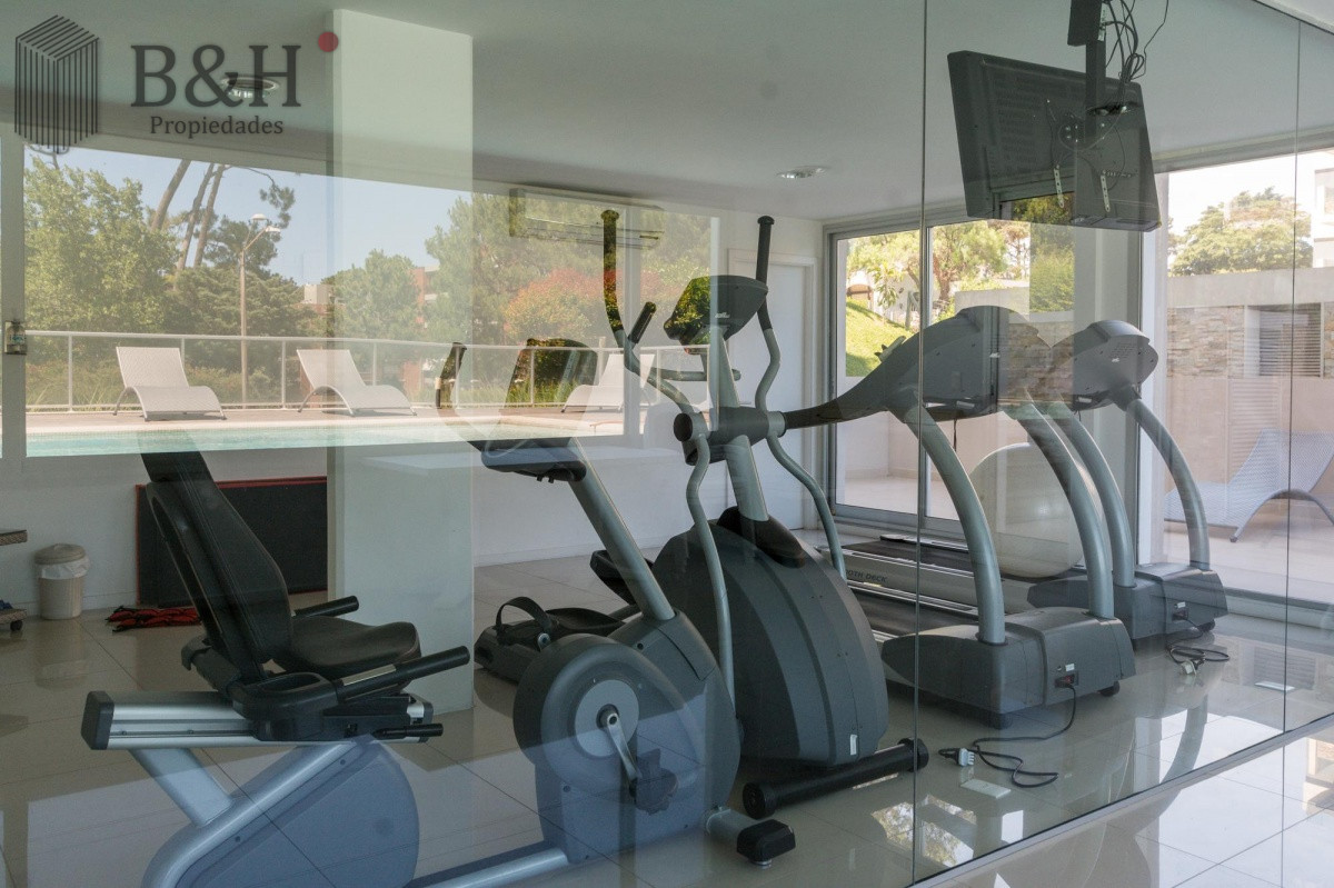 Apartamento ID.3344 - Venta Departamento Penthouse 3 dormitorios Playa Mansa Punta del Este