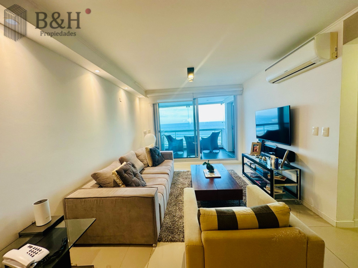 Apartamento ID.5870 - Venta apartamento 3 dormitorios vista al mar en Playa Brava