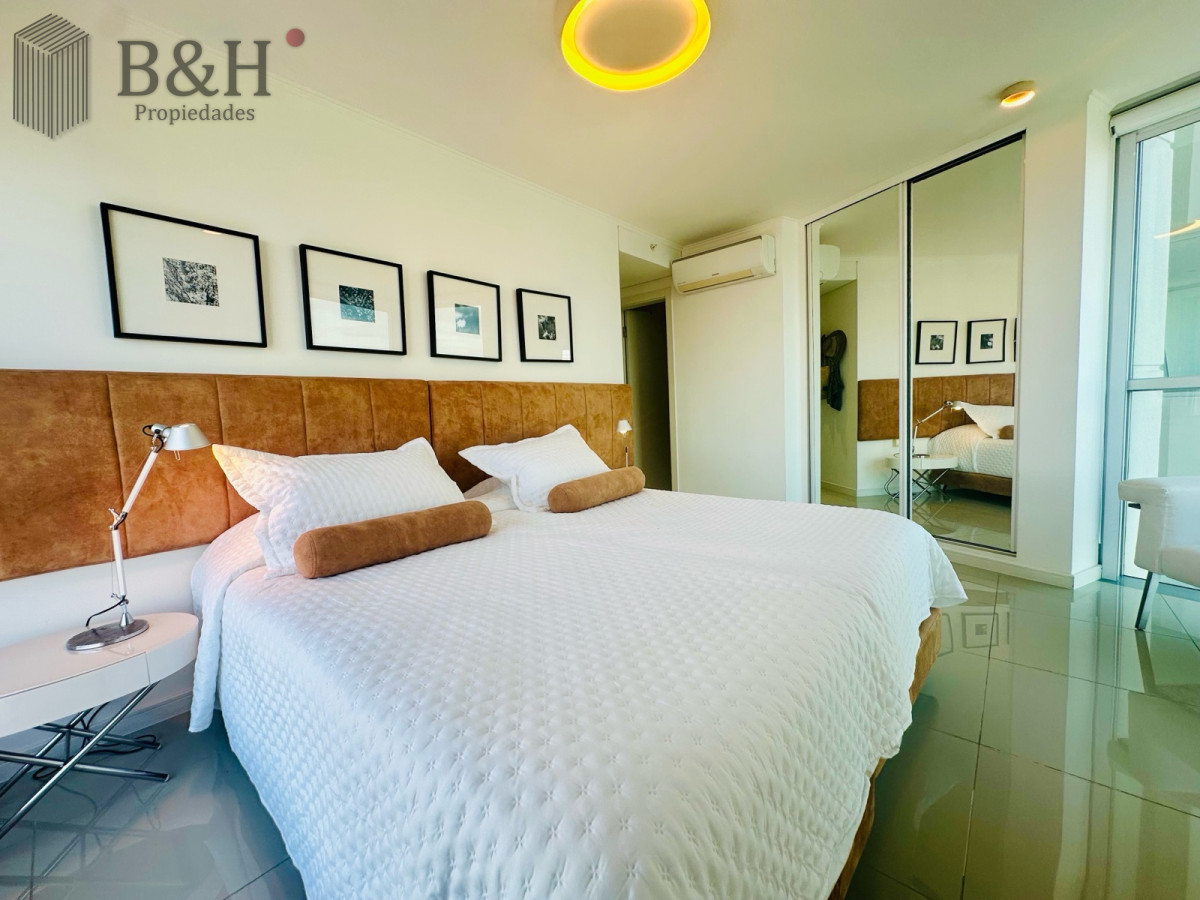 Apartamento ID.5870 - Venta apartamento 3 dormitorios vista al mar en Playa Brava