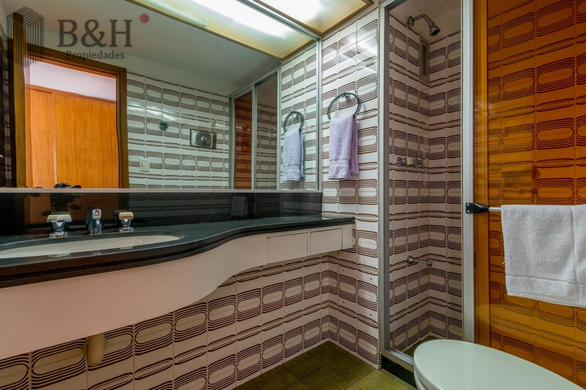 Apartamento ID.590 - Venta Apartamento de 3 dormitorios  Península Punta del Este