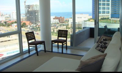 Departamento - Playa Mansa