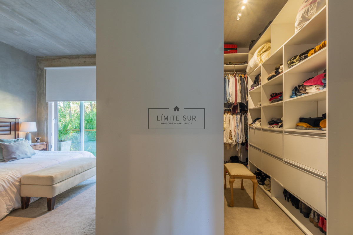 Casa ID.78 - Venta Casa 4 dormitorios en Montoya, La Barra, Punta del Este