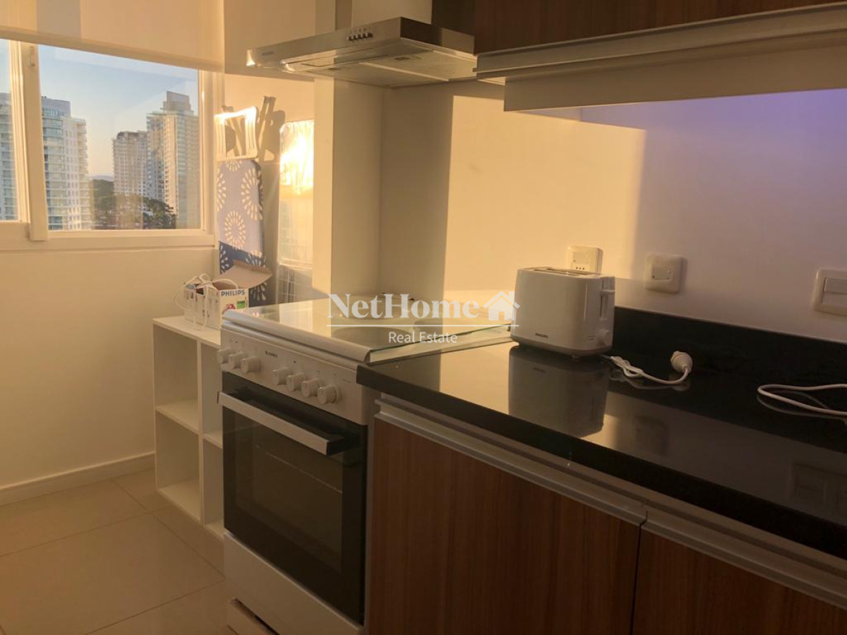 Apartamento ID.241 - Roosevelt Apartamento 2 Dormitorios en Suite Piso alto con excelente vista al mar
