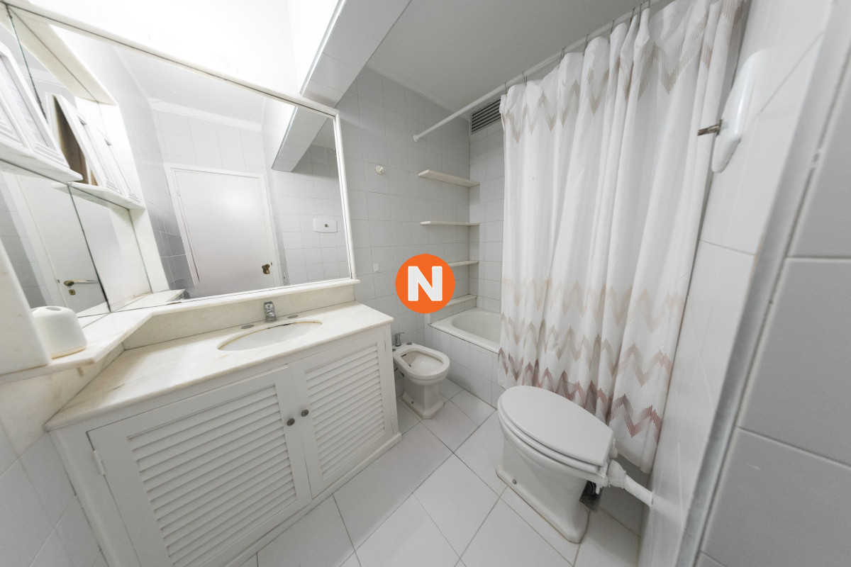 Apartamento Ref.224021 - Apartamento en Venta , Punta del Este